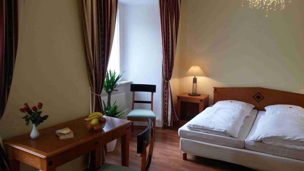 Hotel Schloss Fuchsmuehl Room photo